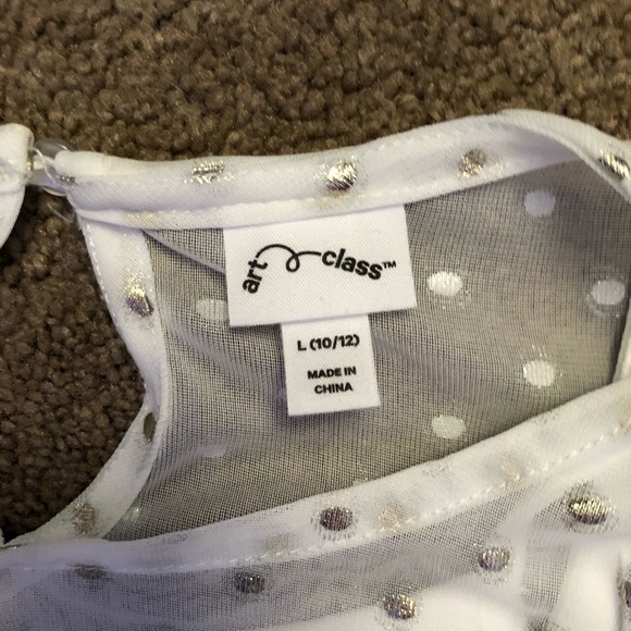 Girls dressy long sleeve w/small bell cuff size L - Picture 3 of 4